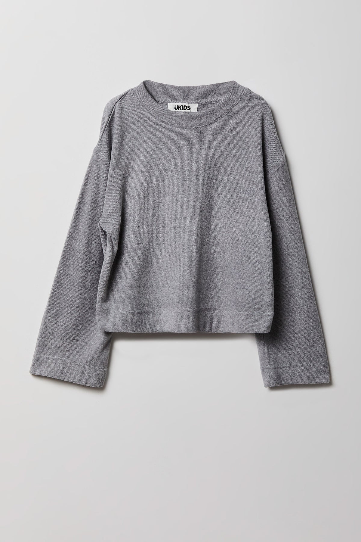 Vue alternative 2. Ensemble avec haut à manches longues et pantalon à jambe large