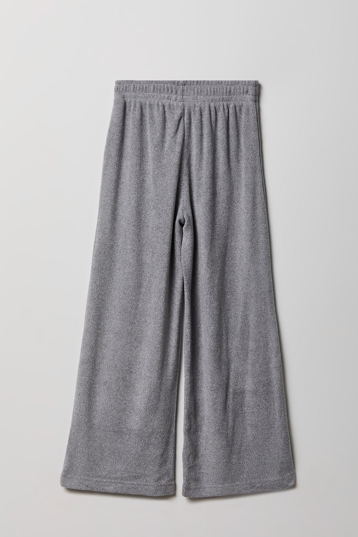 Vue alternative 5. Ensemble avec haut à manches longues et pantalon à jambe large