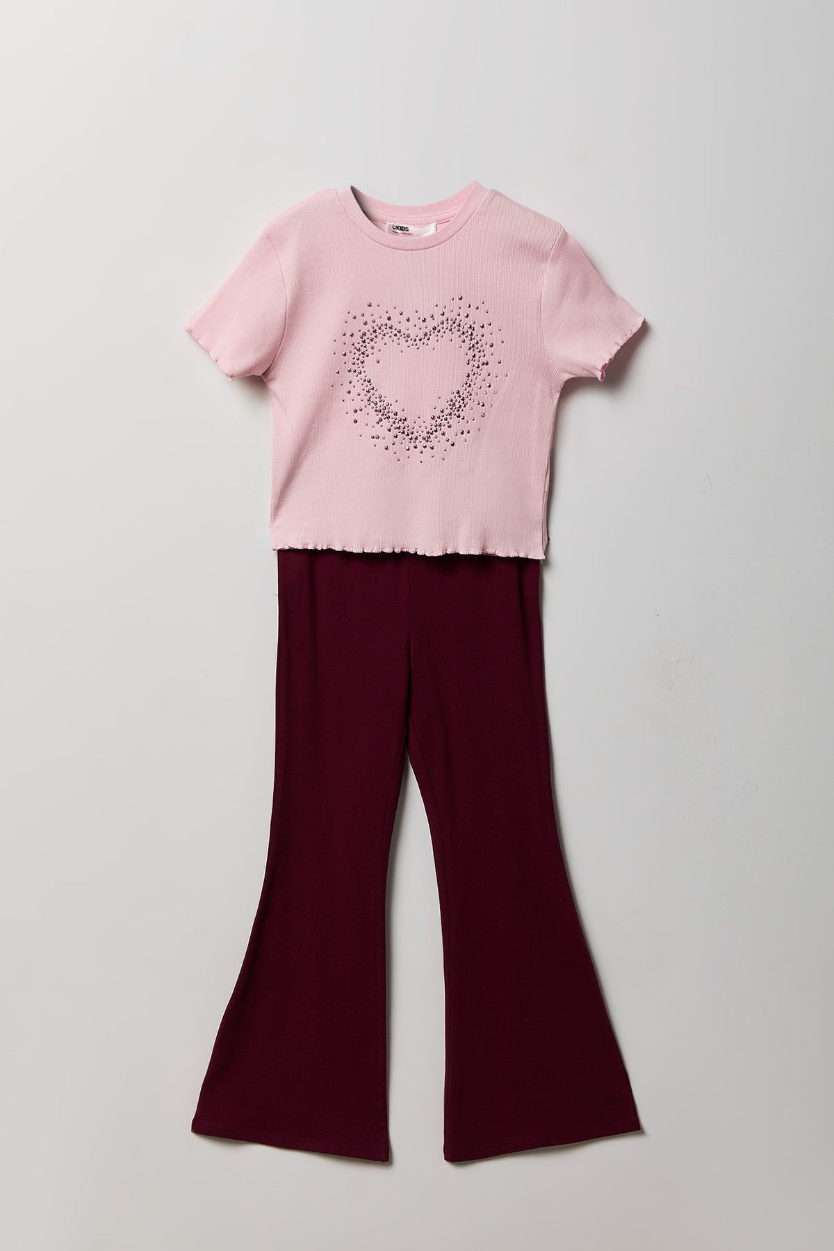 Ensemble avec t-shirt orné de pierres du Rhin et pantalon à jambe évasée pour fille