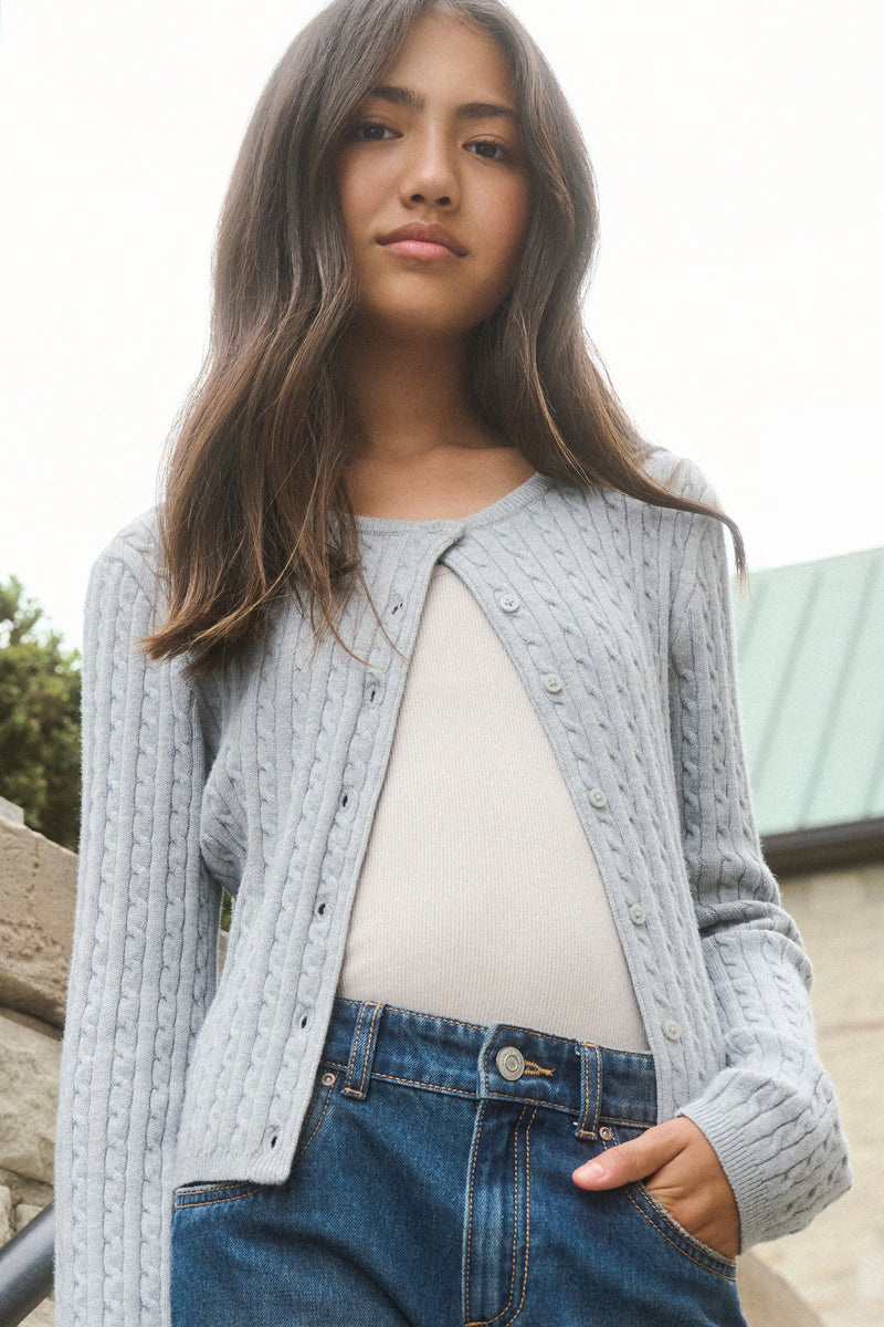 Cardigan boutonné en tricot à mailles torsadées pour filles