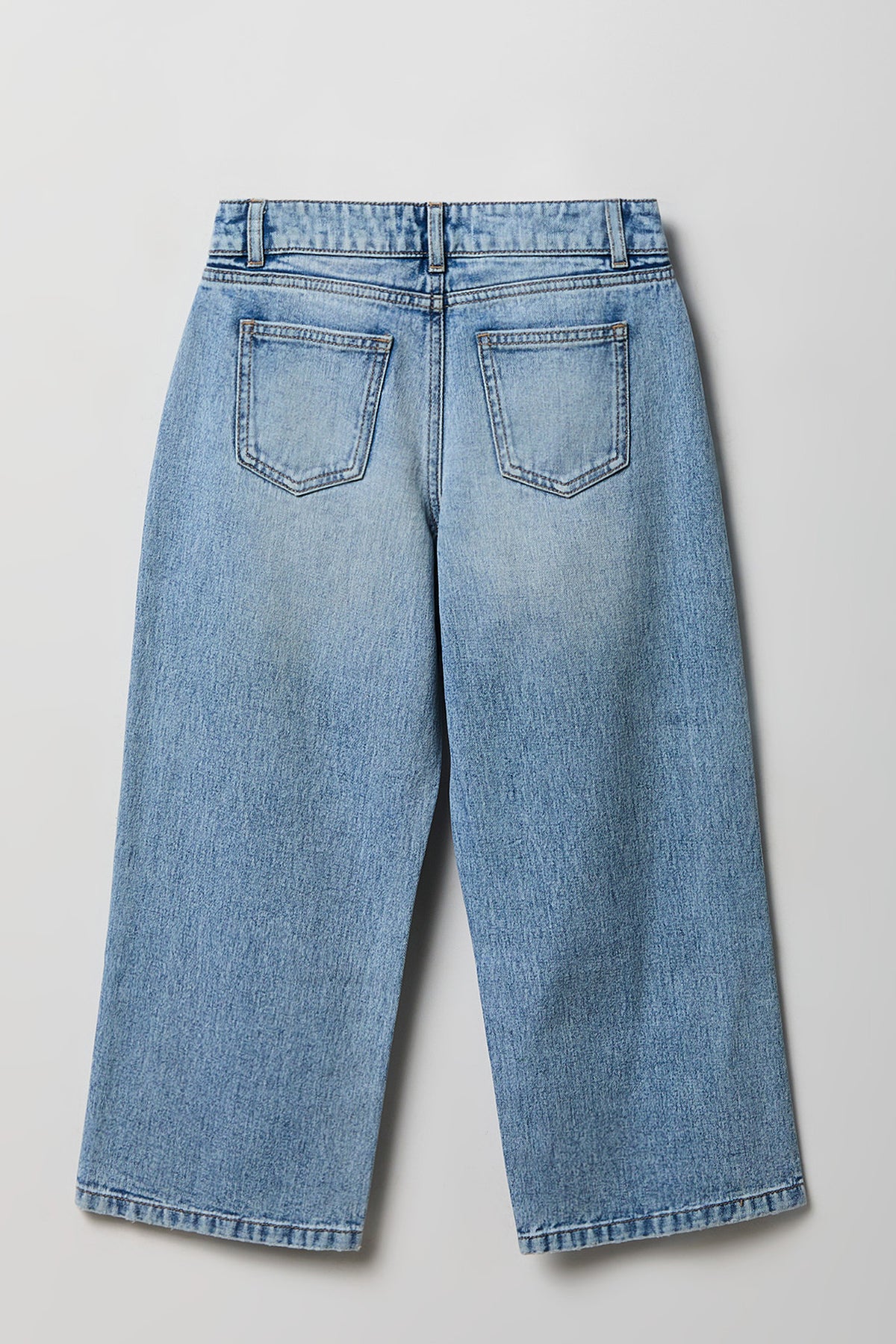 Alt View 2. Girls Mid Rise Super Baggy Jean - Denim Blue