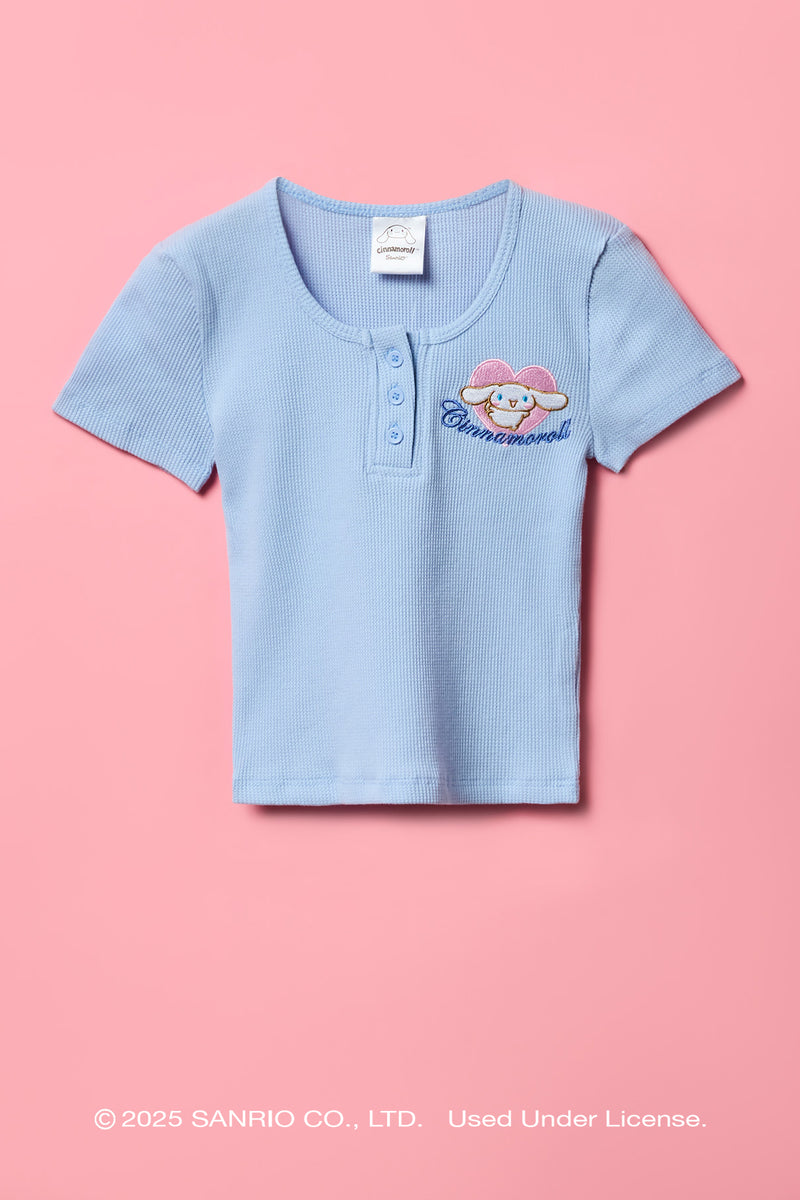 T-shirt Henley gaufré avec motif brodé Cinnamoroll™ pour fille