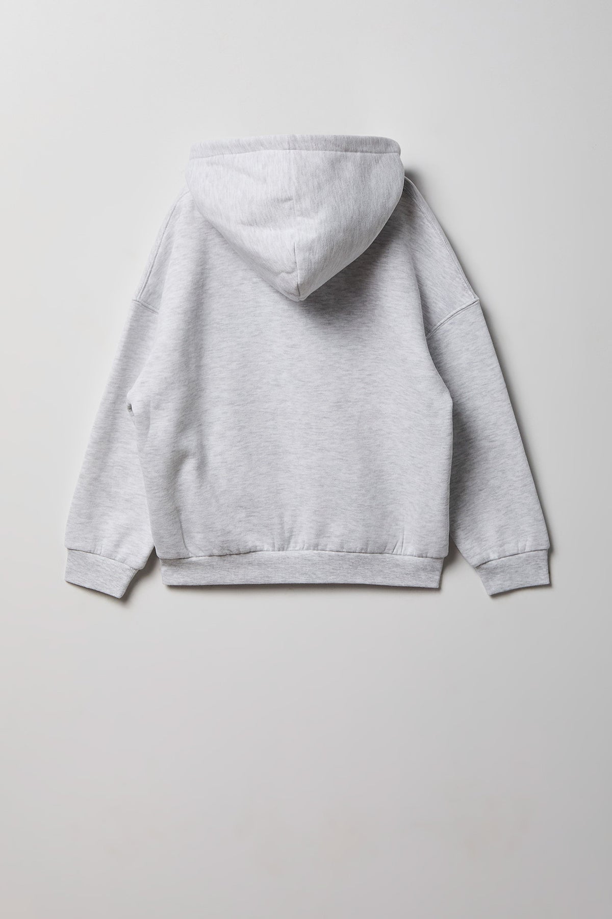 Vue alternative 2. Haut à capuchon en molleton avec motif brodé pour enfant