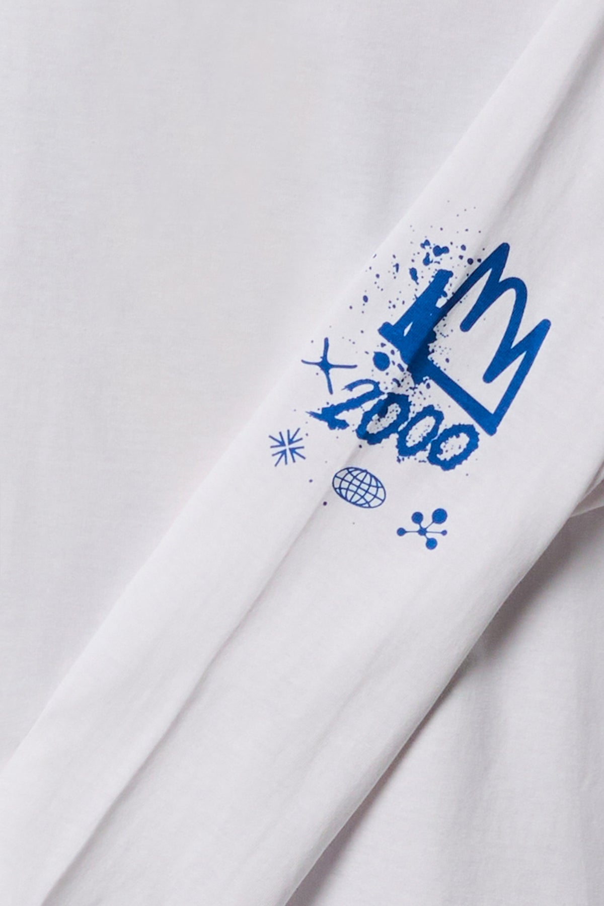 Alt View 3. Kids Graphic Long Sleeve Top - White