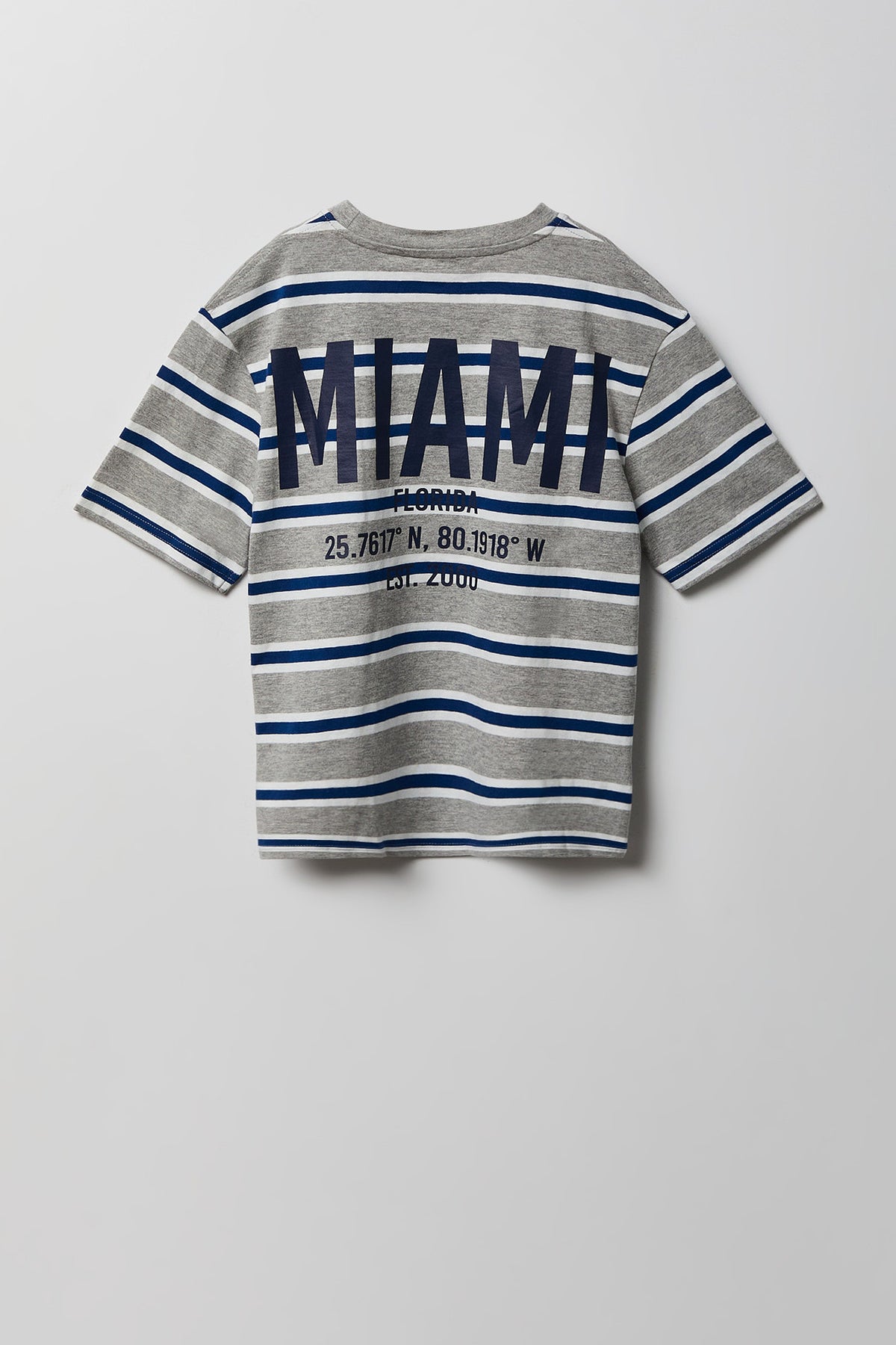 Vue alternative 2. T-shirt rayé à imprimé City pour garçon