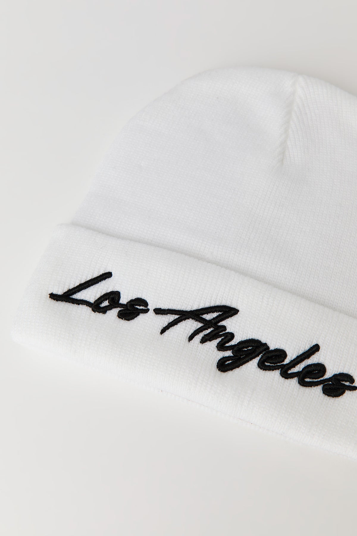 Vue alternative 2. Tuque à imprimé City pour enfant