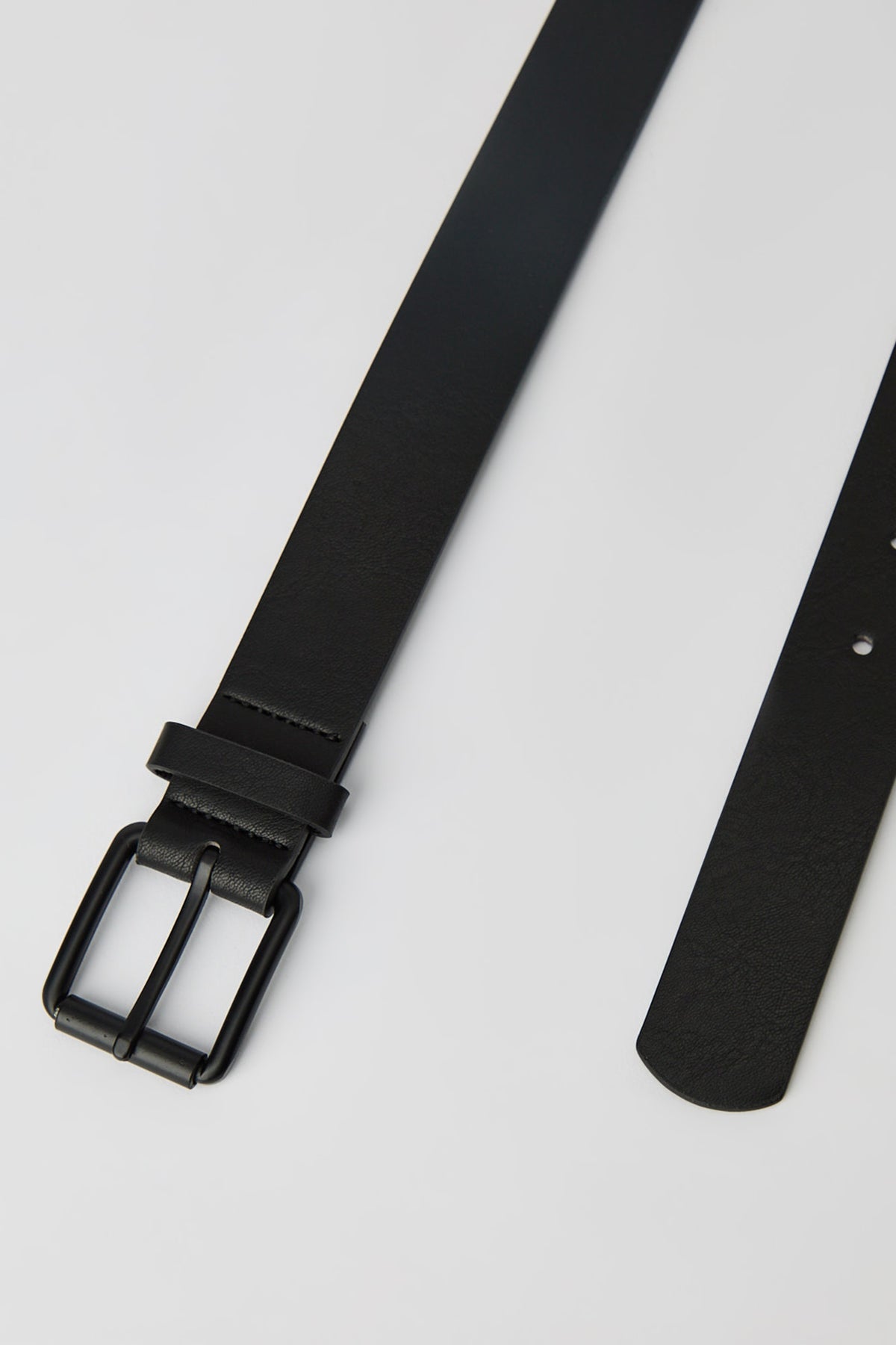 Alt View 2. Kids Faux Leather Belt - Black