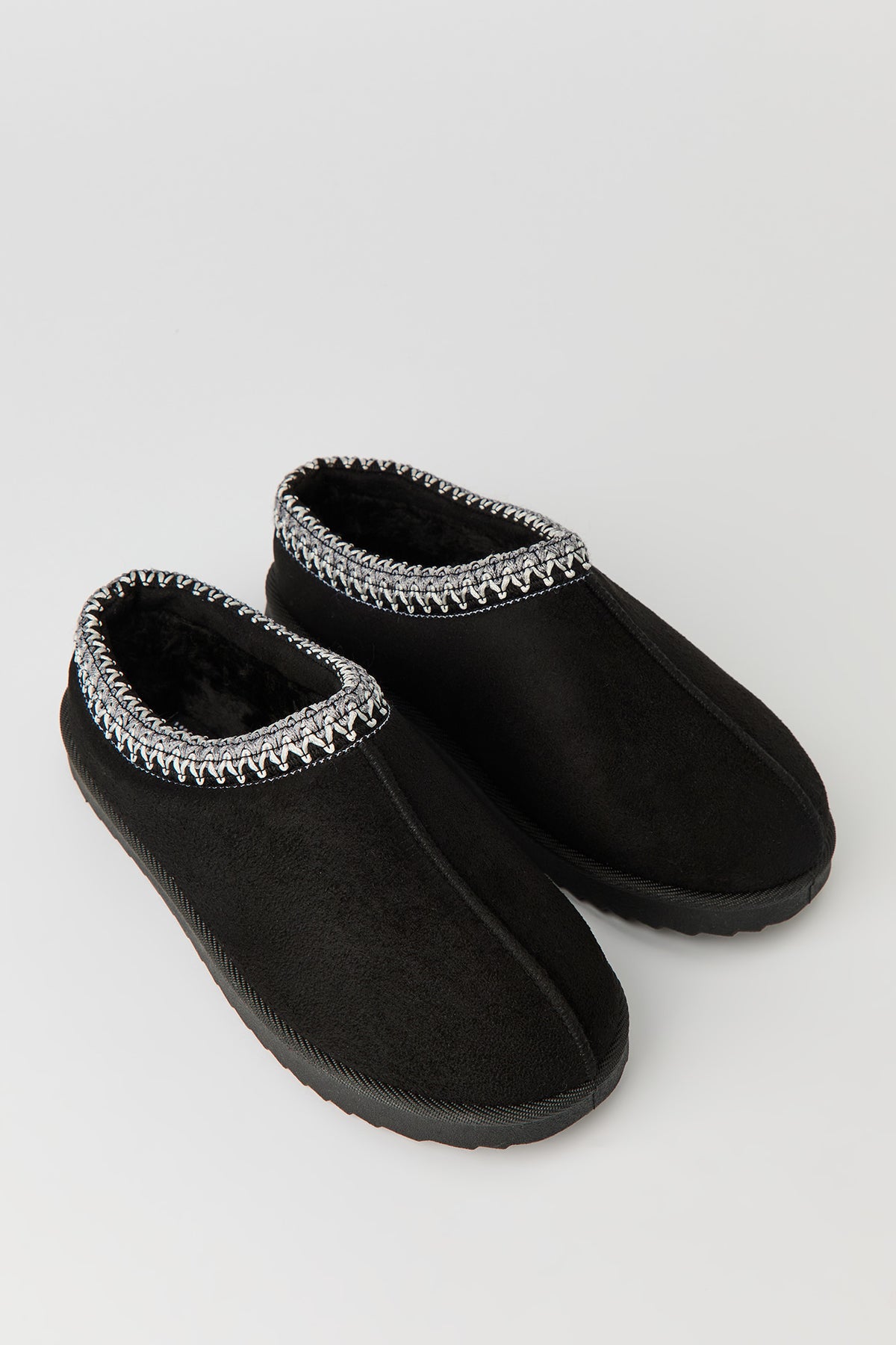 Alt View 2. Kids Faux Sueded Embroidered Slipper Booties - Black