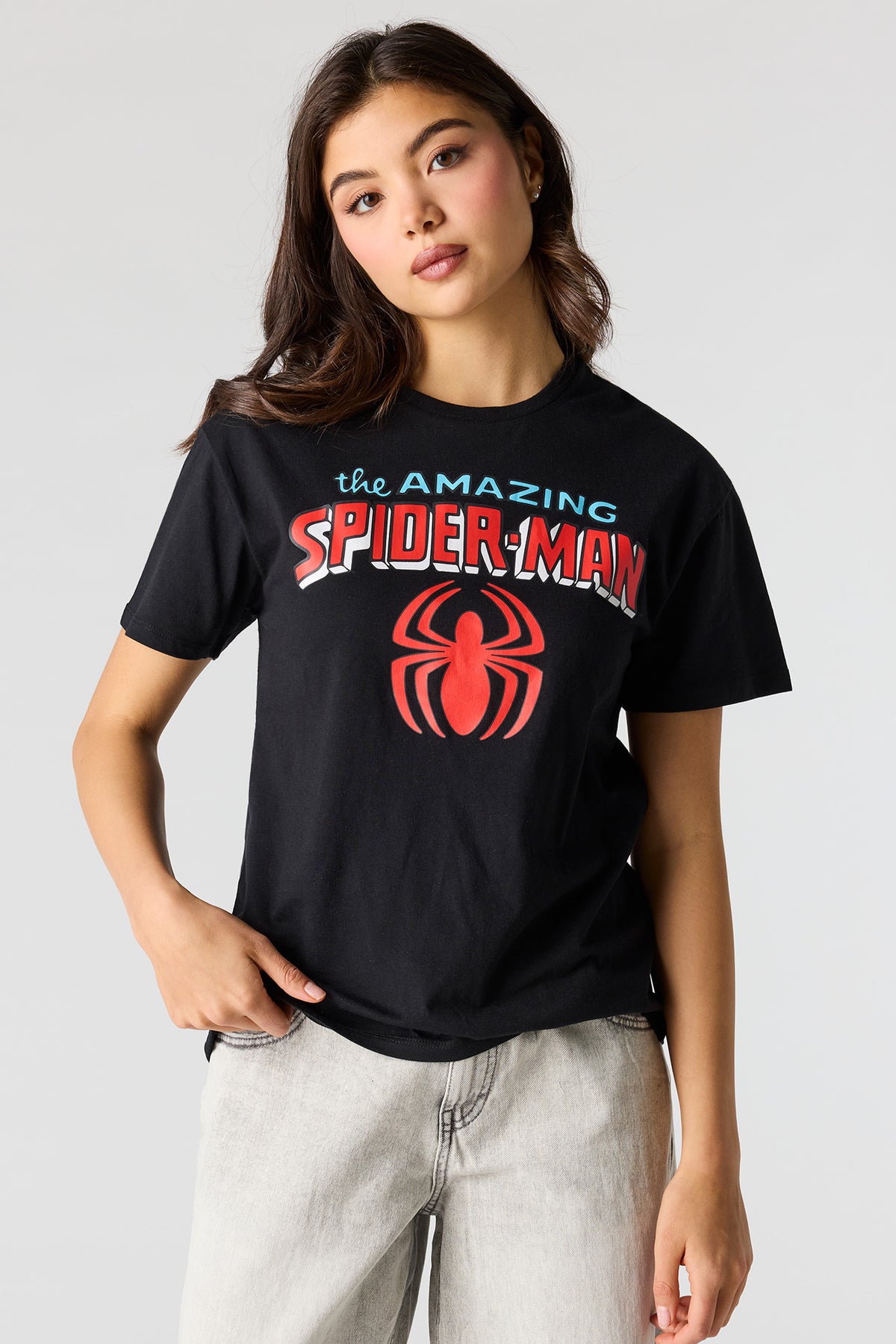 Vue alternative 2. T-shirt de coupe garçonne à imprimé Spiderman