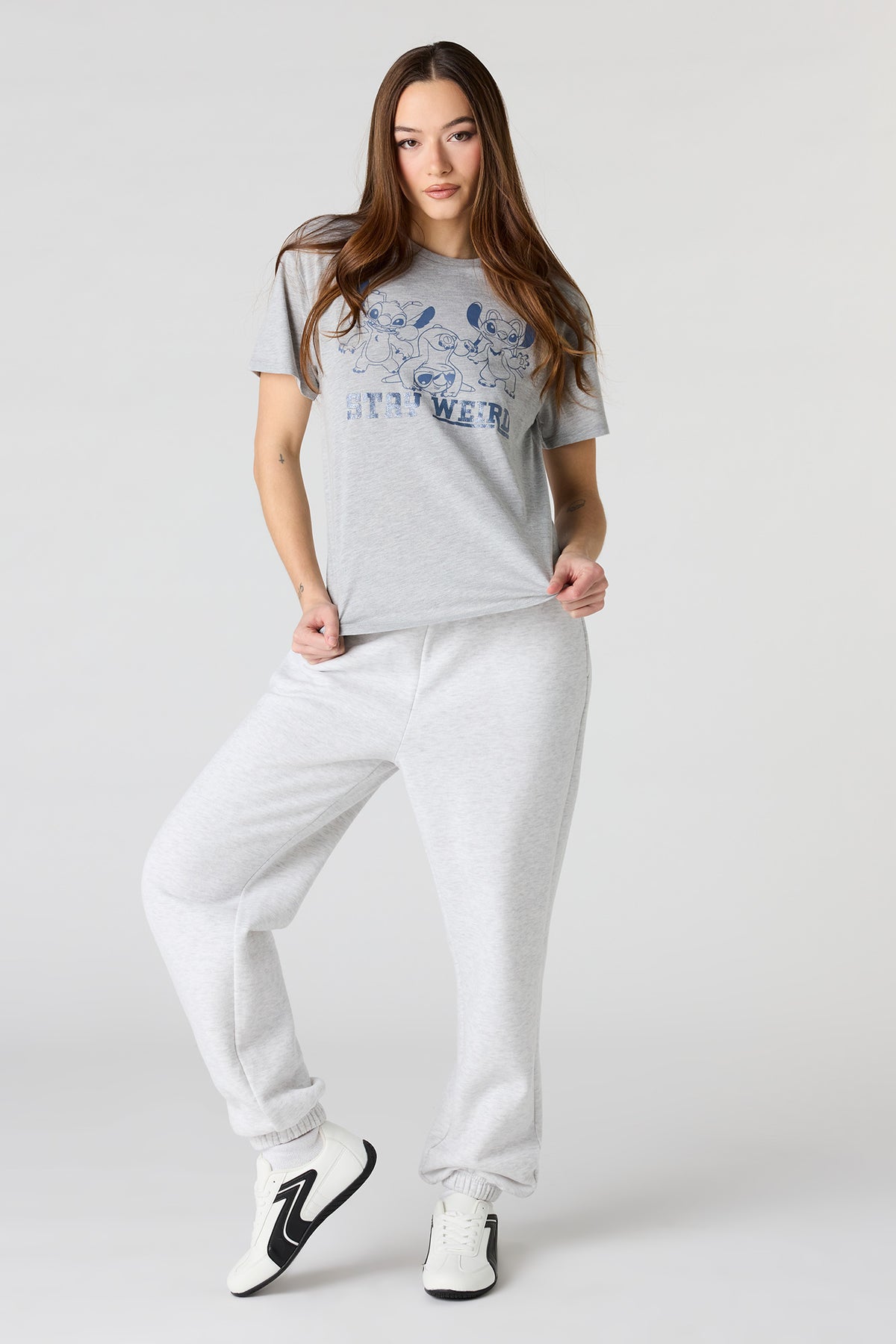 Alt View 3. Stitch Graphic Glitter Boyfriend T-Shirt - Heather Grey