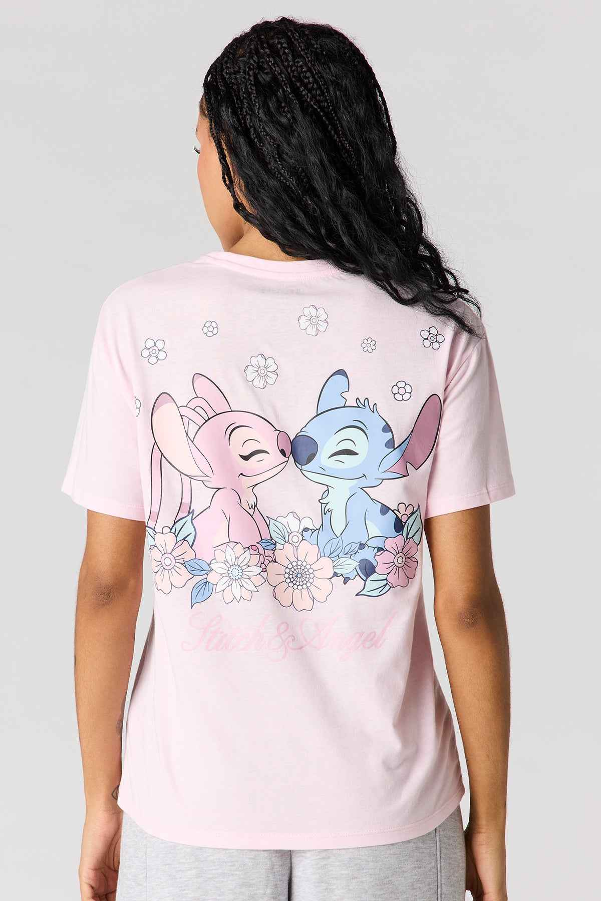 Vue alternative 2. T-shirt de coupe garçonne à imprimé Stitch