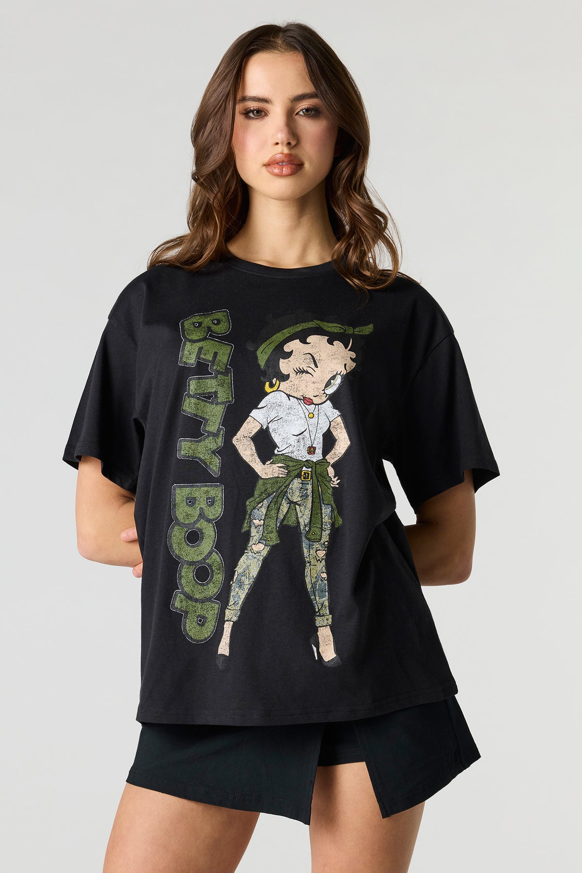 Vue alternative 4. T-shirt de coupe garçonne à imprimé Cartoon