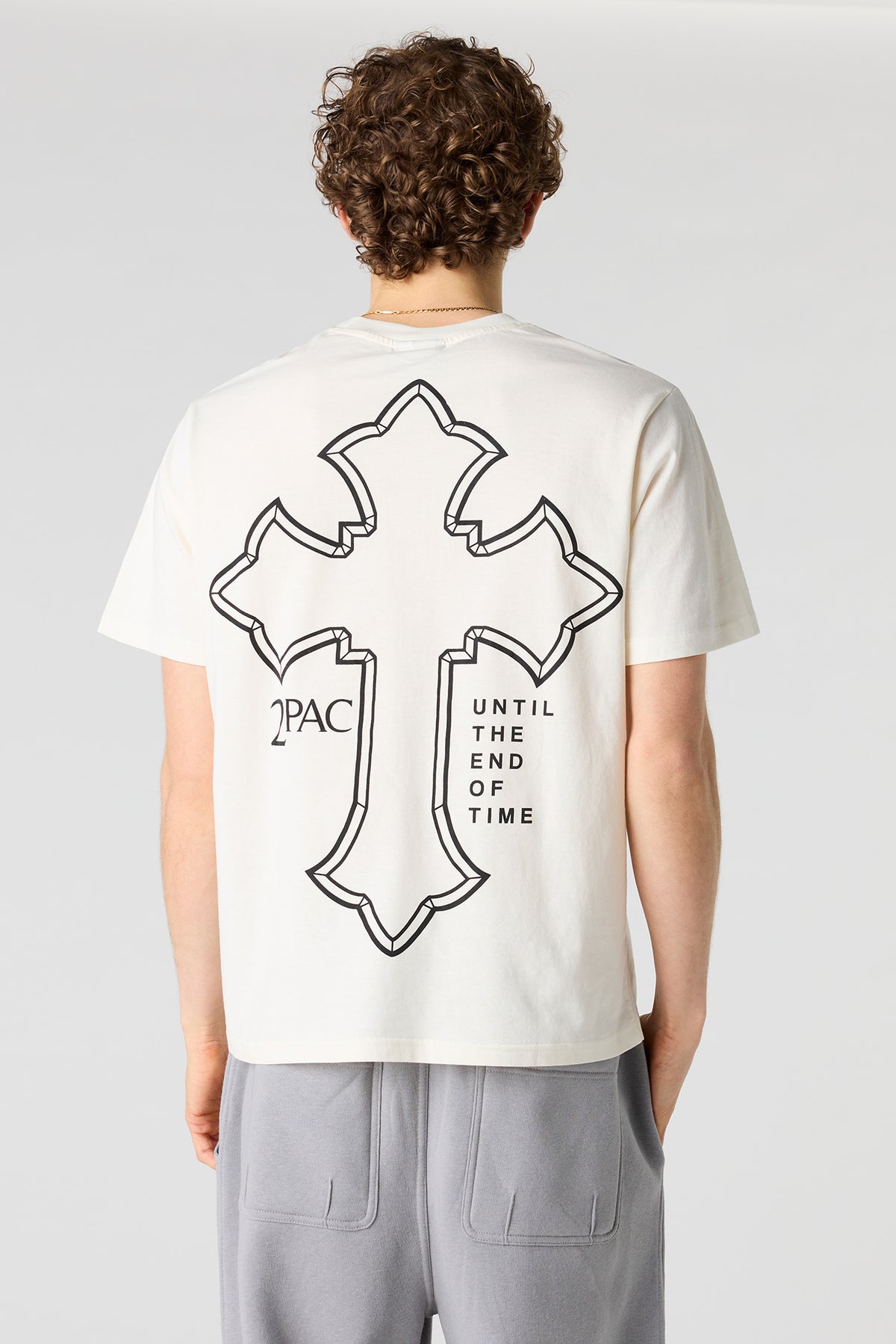 Alt View 2. Tupac Graphic T-Shirt - Off White