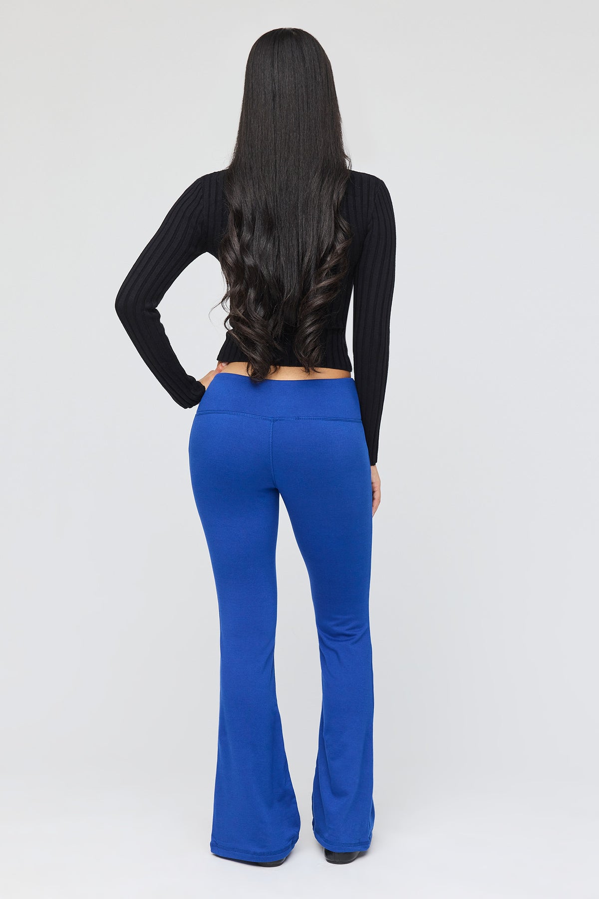 Vue alternative 3. Legging à jambe évasée doublé d emolleton