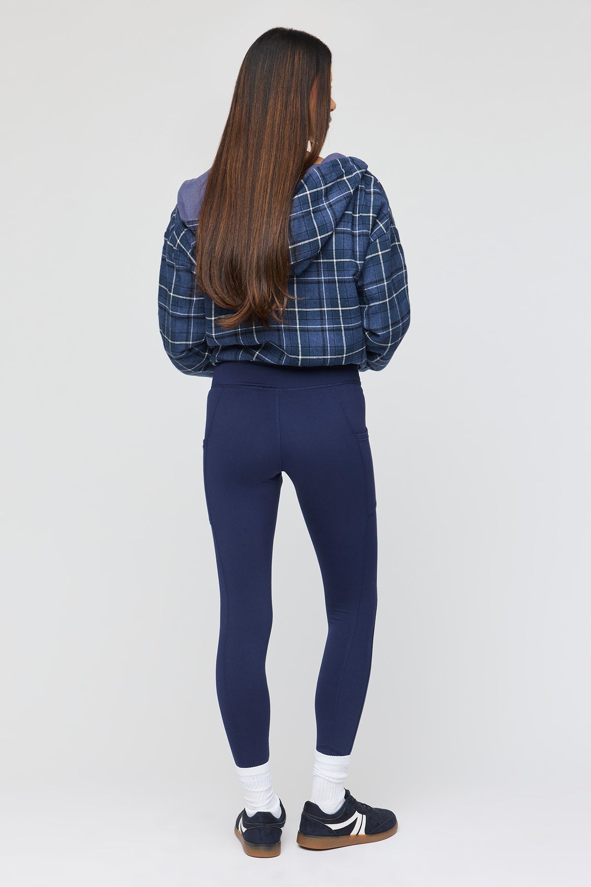 Alt View 3. Active Heat Tech Fleece Lined Flare Legging - Navy