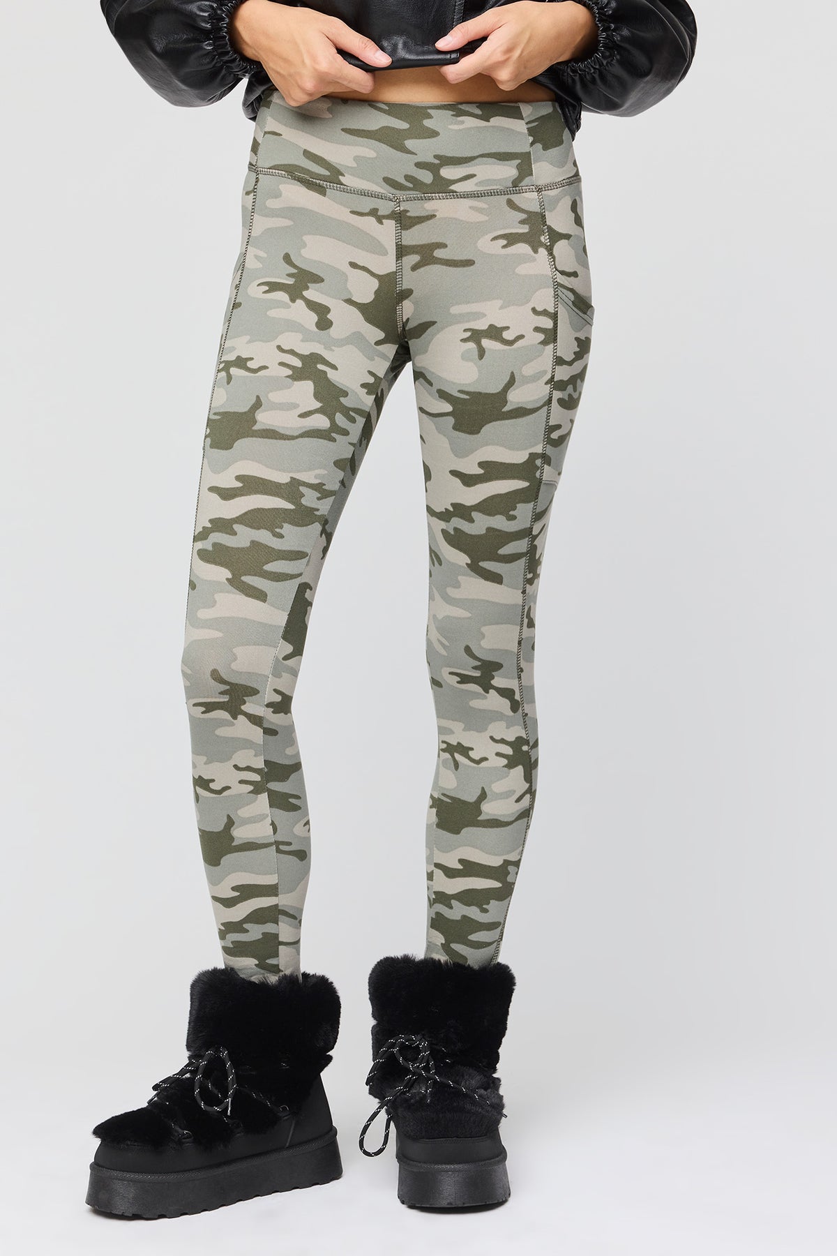 Alt View 2. Active Heat Tech Fleece Lined Flare Legging - Camouflage