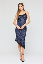 Robe midi asymétrique fleurie en filet
