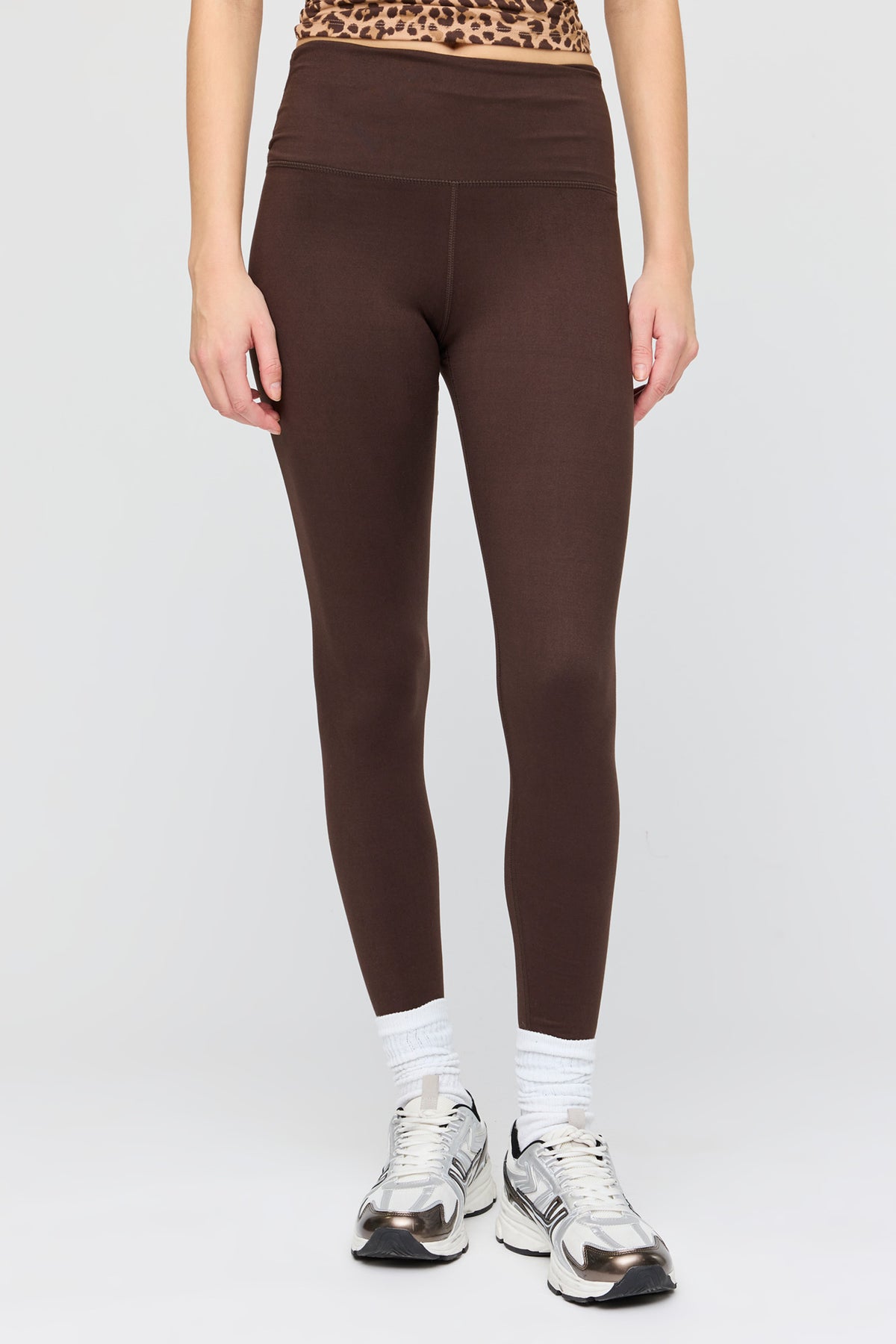 Alt View 2. Active Legging - Brown