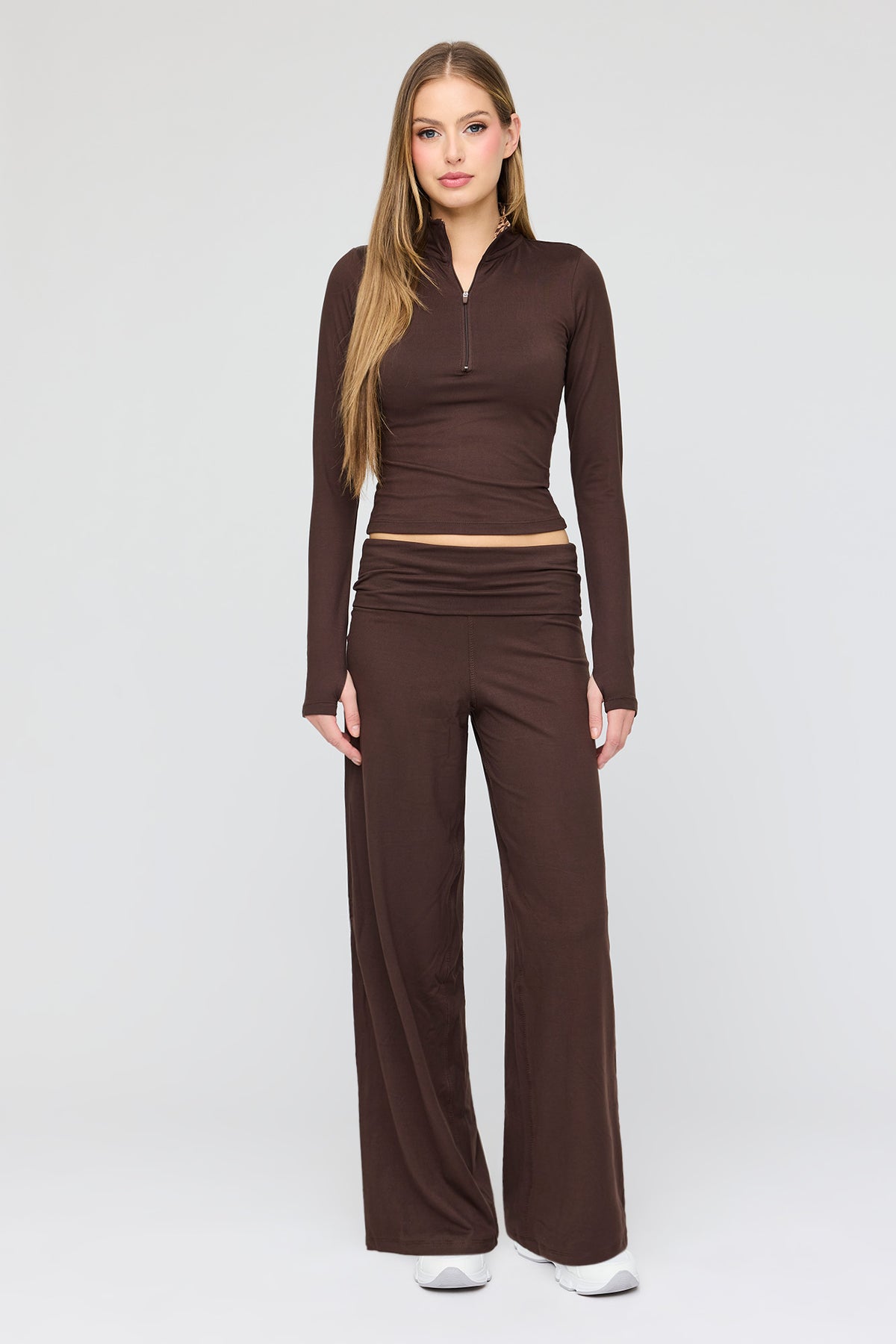 Pantalon Active à jambe large avec bande pliée