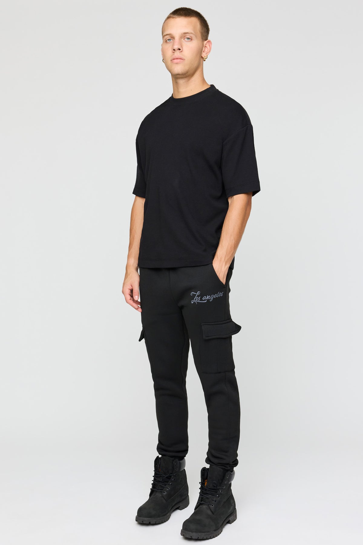 Alt View 2. LA Fleece Cargo Jogger - Black