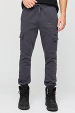 Gris noir