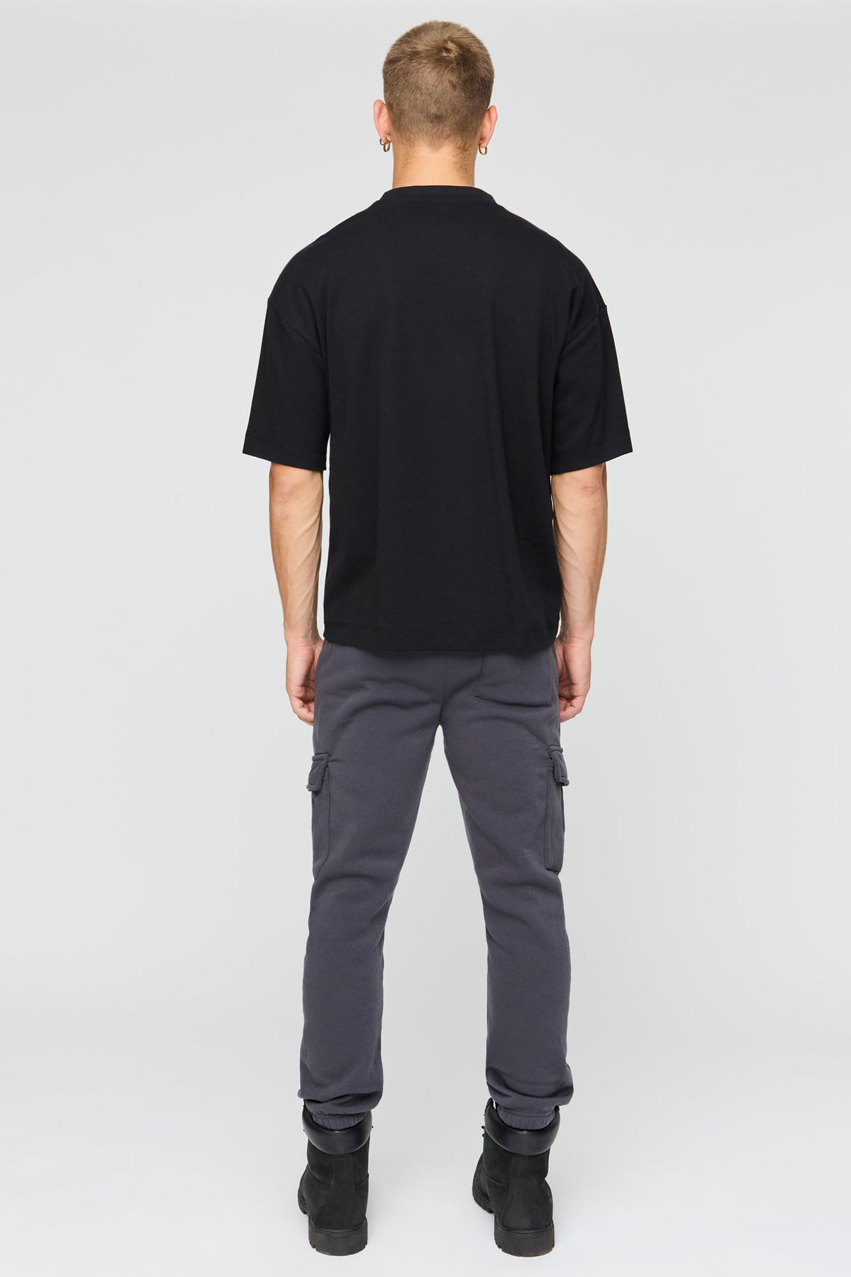 Vue alternative 3. Jogger cargo en molleton à imprimé LA 