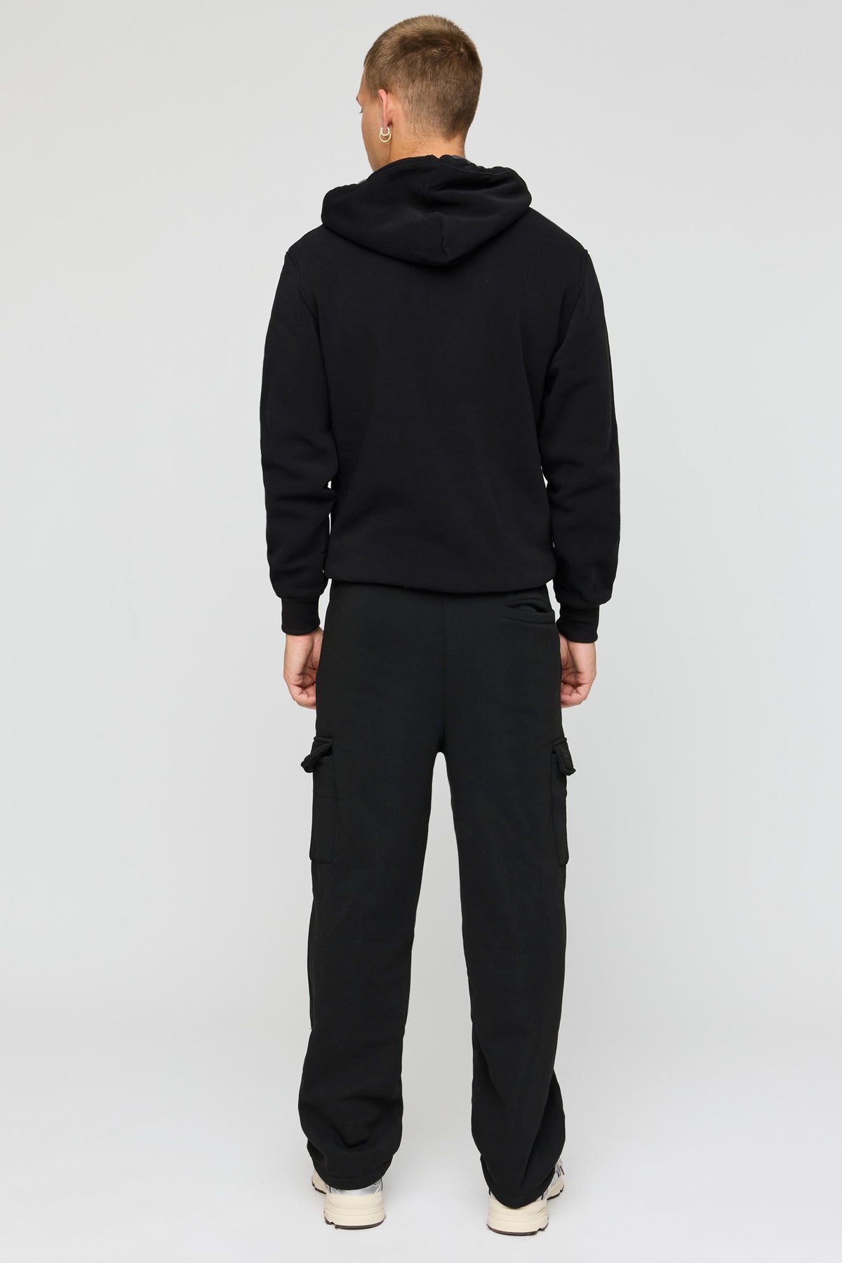 Vue alternative 3. Pantalon d'entraînement cargo en molleton