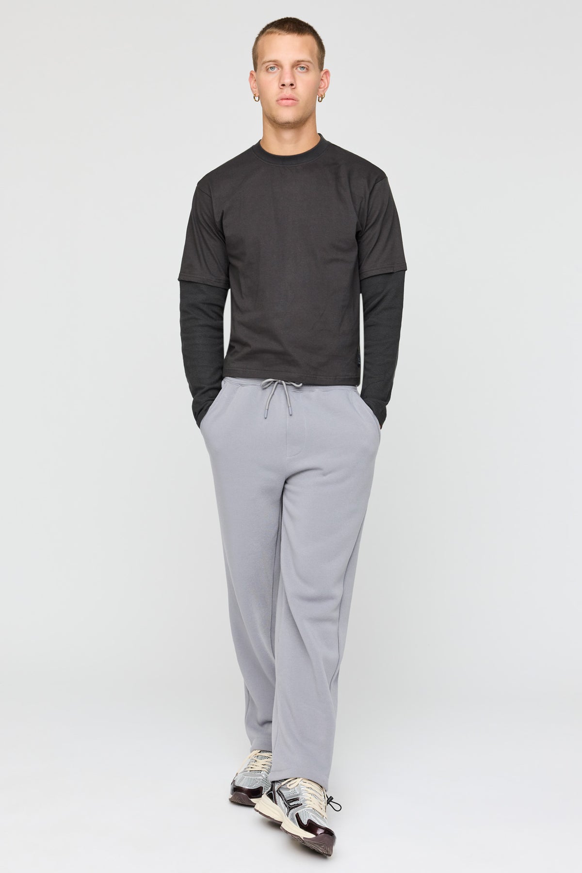 Vue alternative 2. Pantalon d'entraînement en molleton