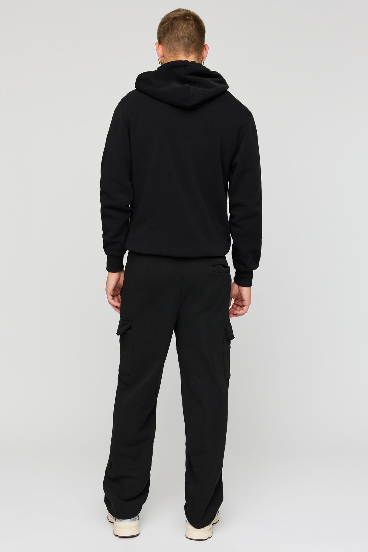 Alt View 3. Fleece Cargo Sweatpant - Black