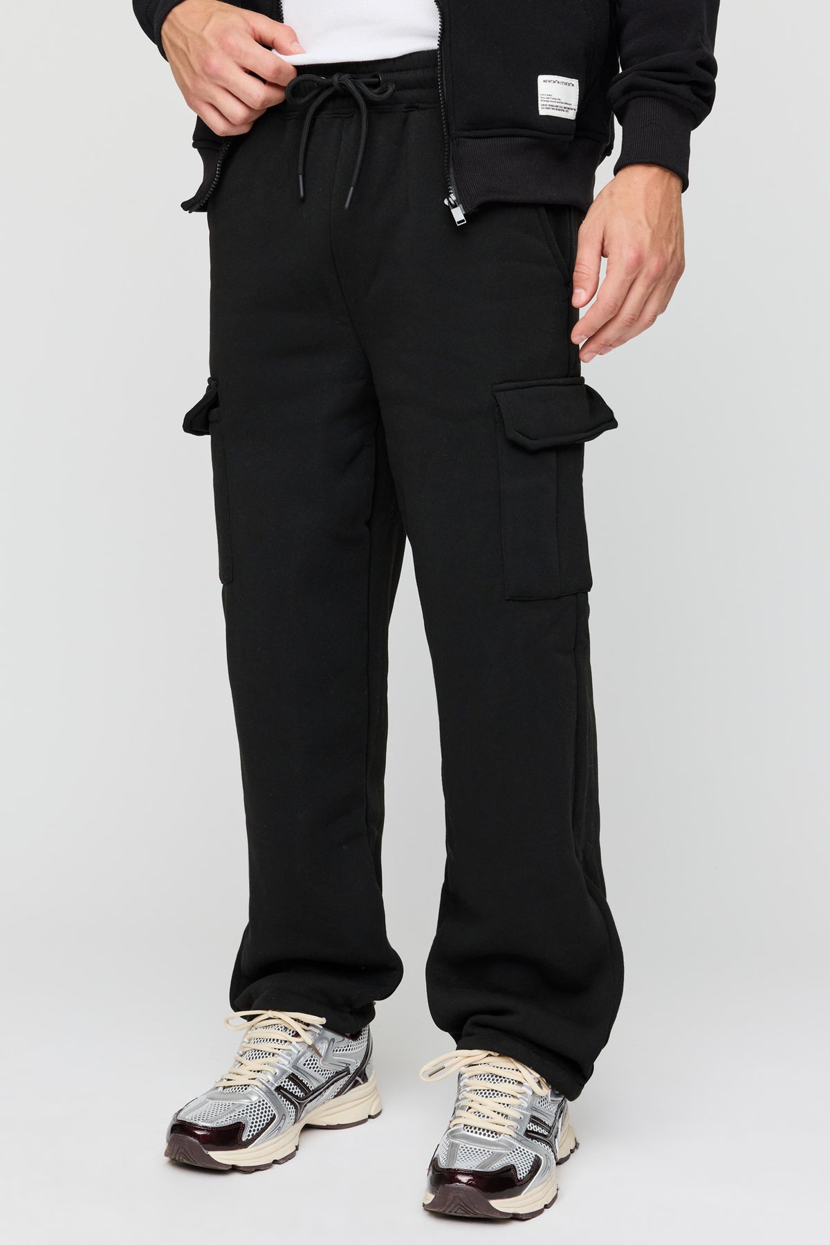 Fleece Cargo Sweatpant - Black