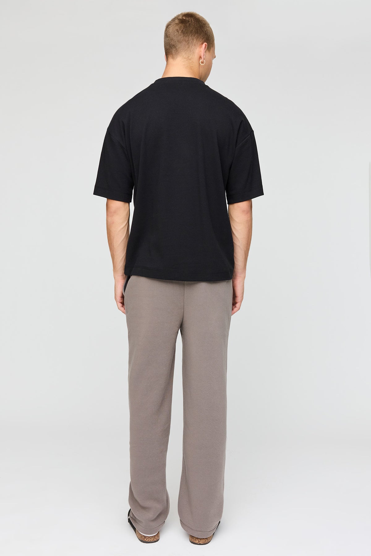 Vue alternative 3. Pantalon d'entraînement en molleton à imprimé clouté