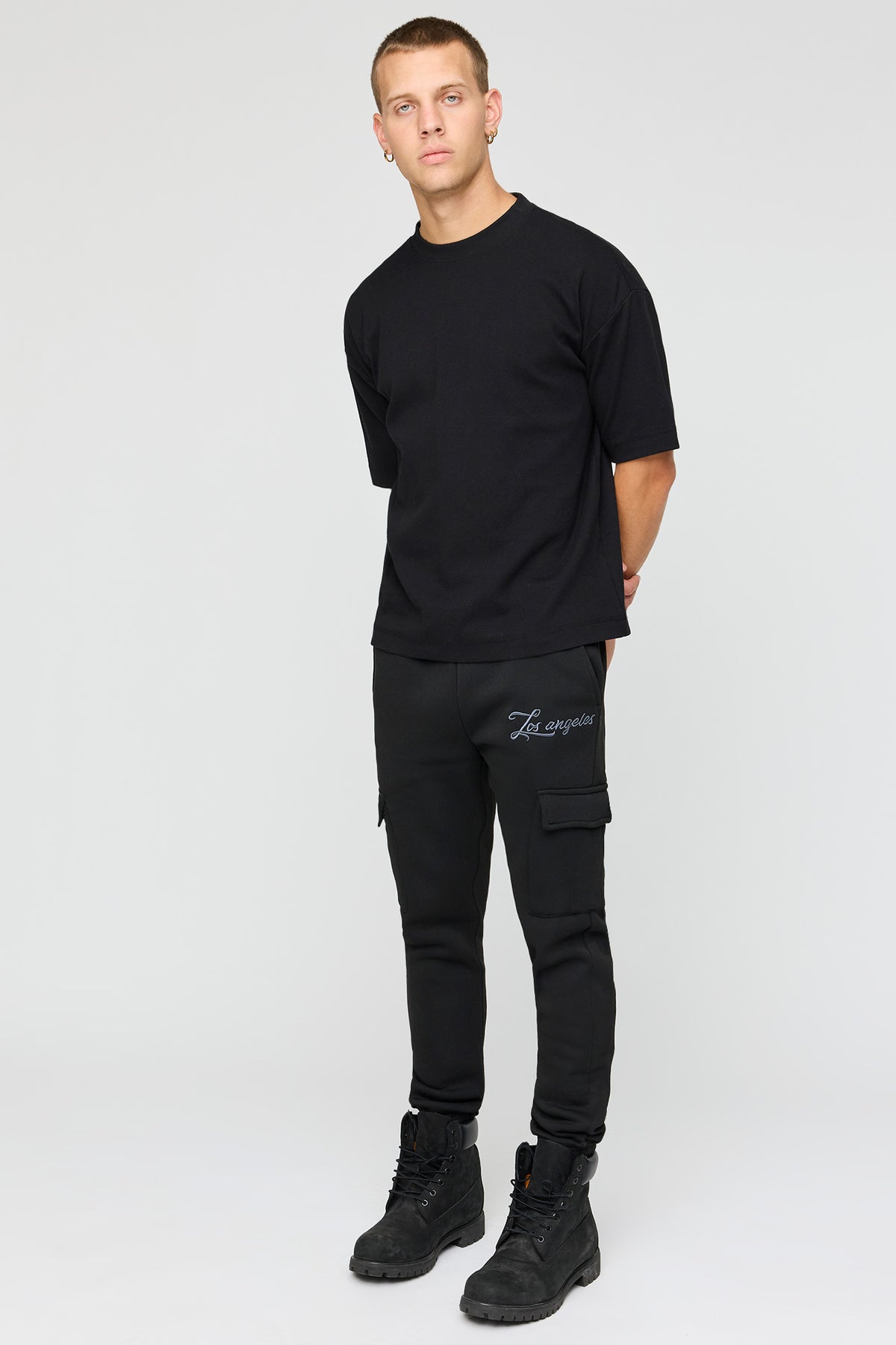 Alt View 2. LA Fleece Cargo Jogger - Black