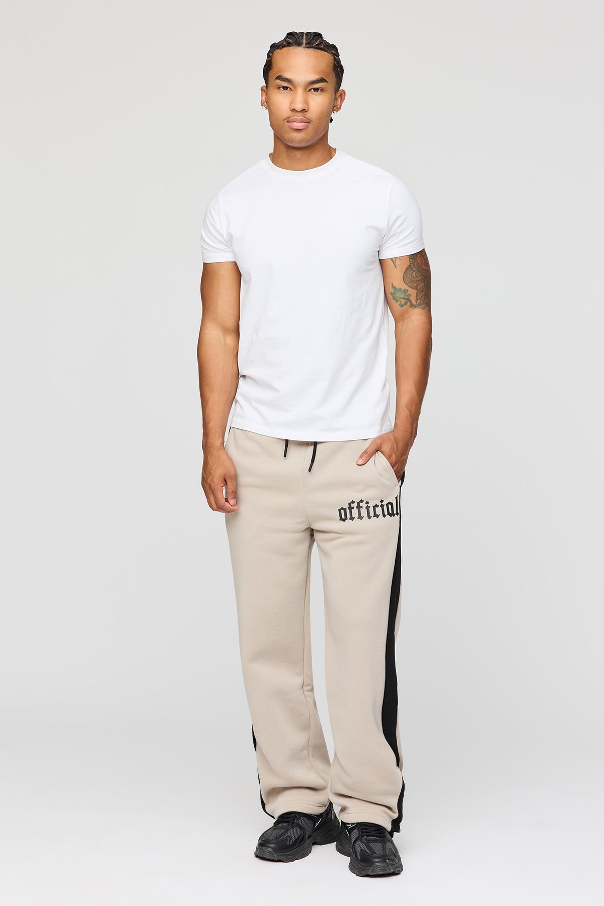 Alt View 2. Graphic Fleece Sweatpant - Off White