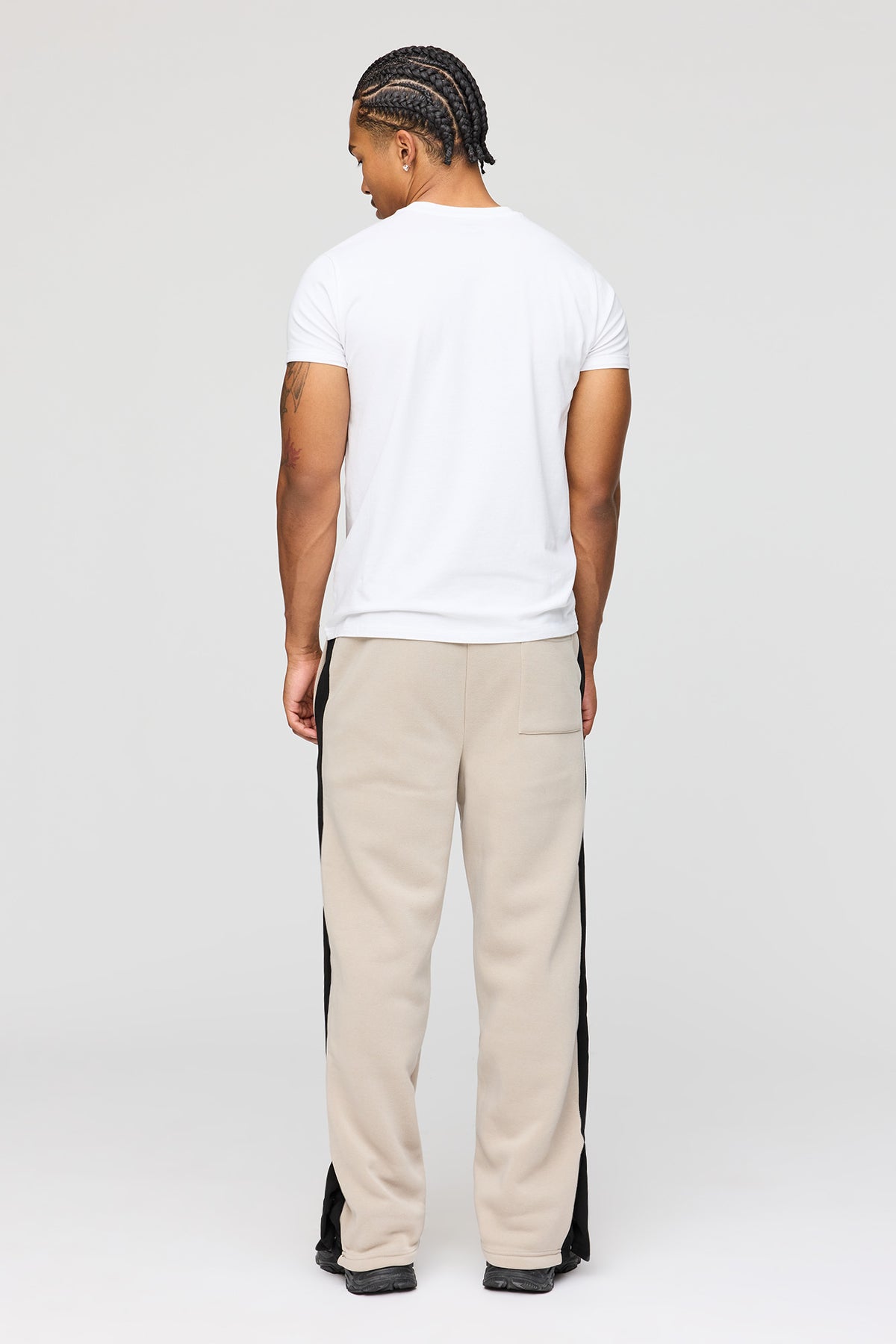 Alt View 3. Graphic Fleece Sweatpant - Off White