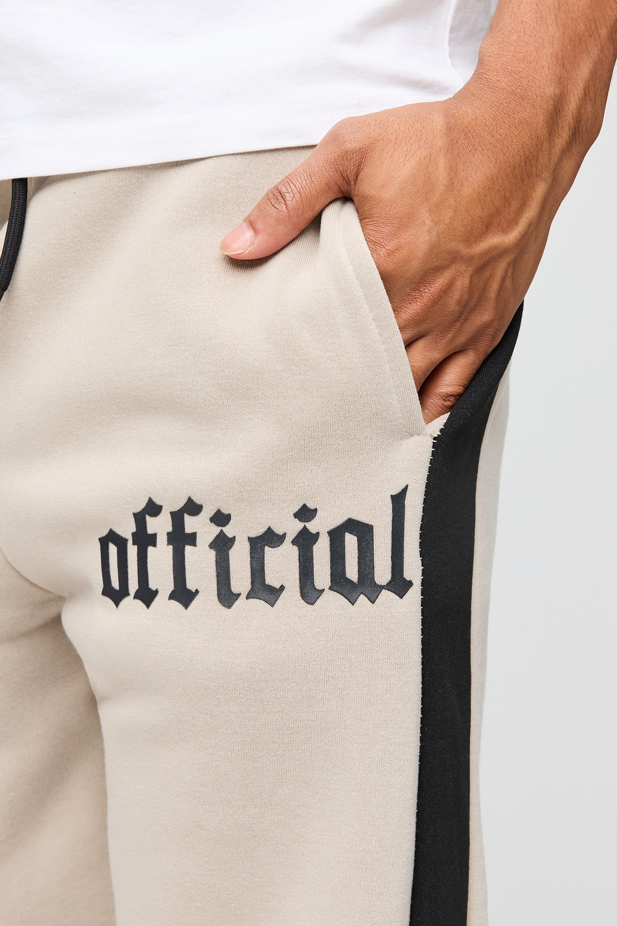 Alt View 4. Graphic Fleece Sweatpant - Off White
