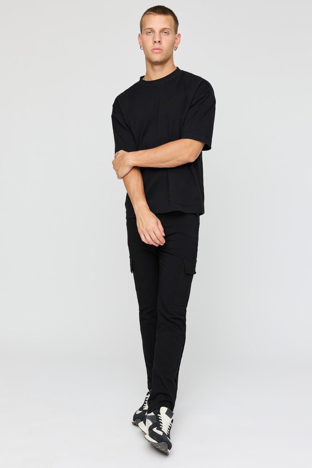 Alt View 2. Flex Tech Slim Fit Cargo Pant - Black