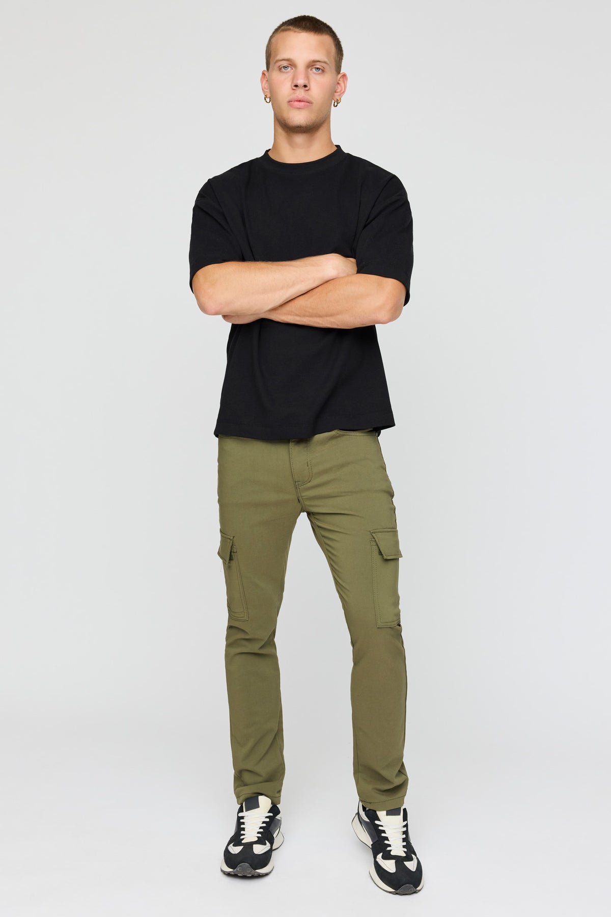 Alt View 2. Flex Tech Slim Fit Cargo Pant - Dark Green