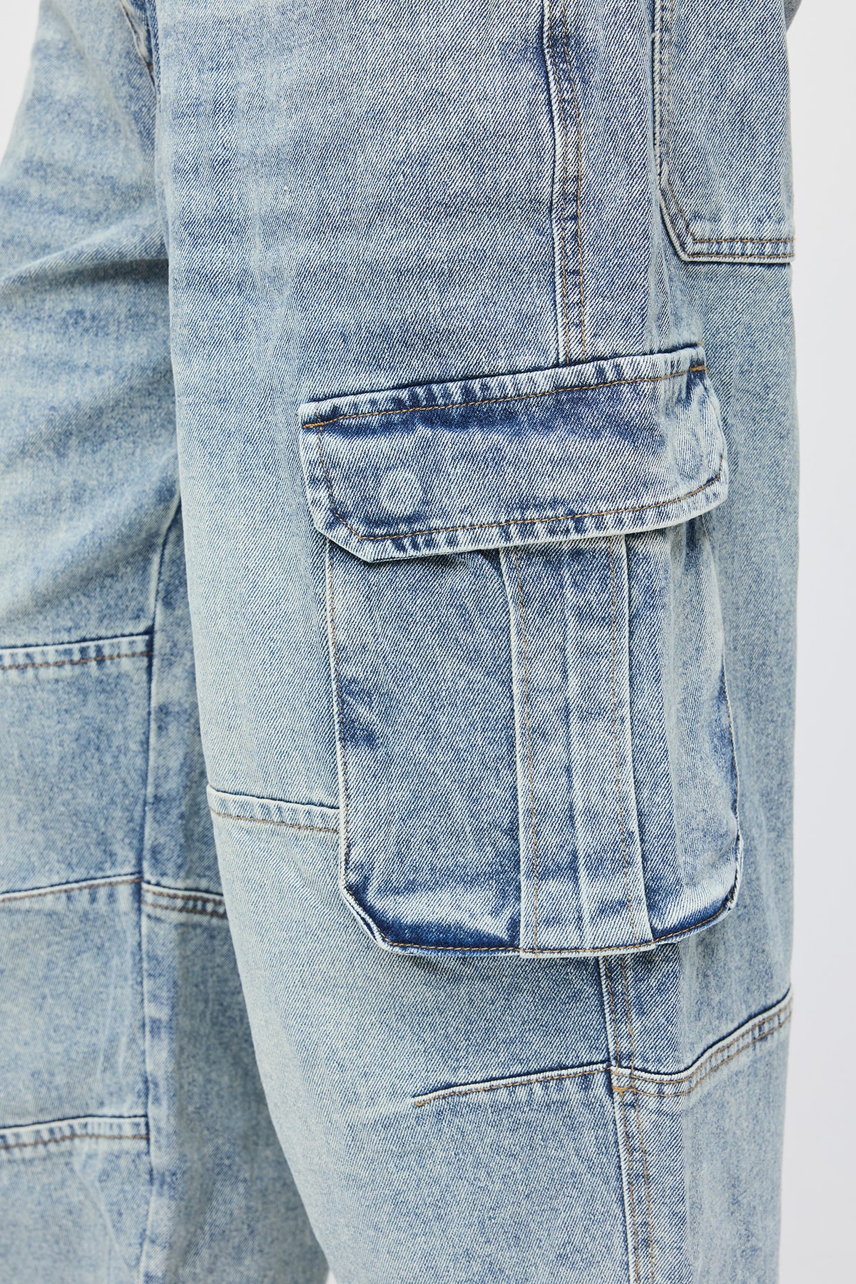 Alt View 4. Baggy Cargo Jean - Sky Blue