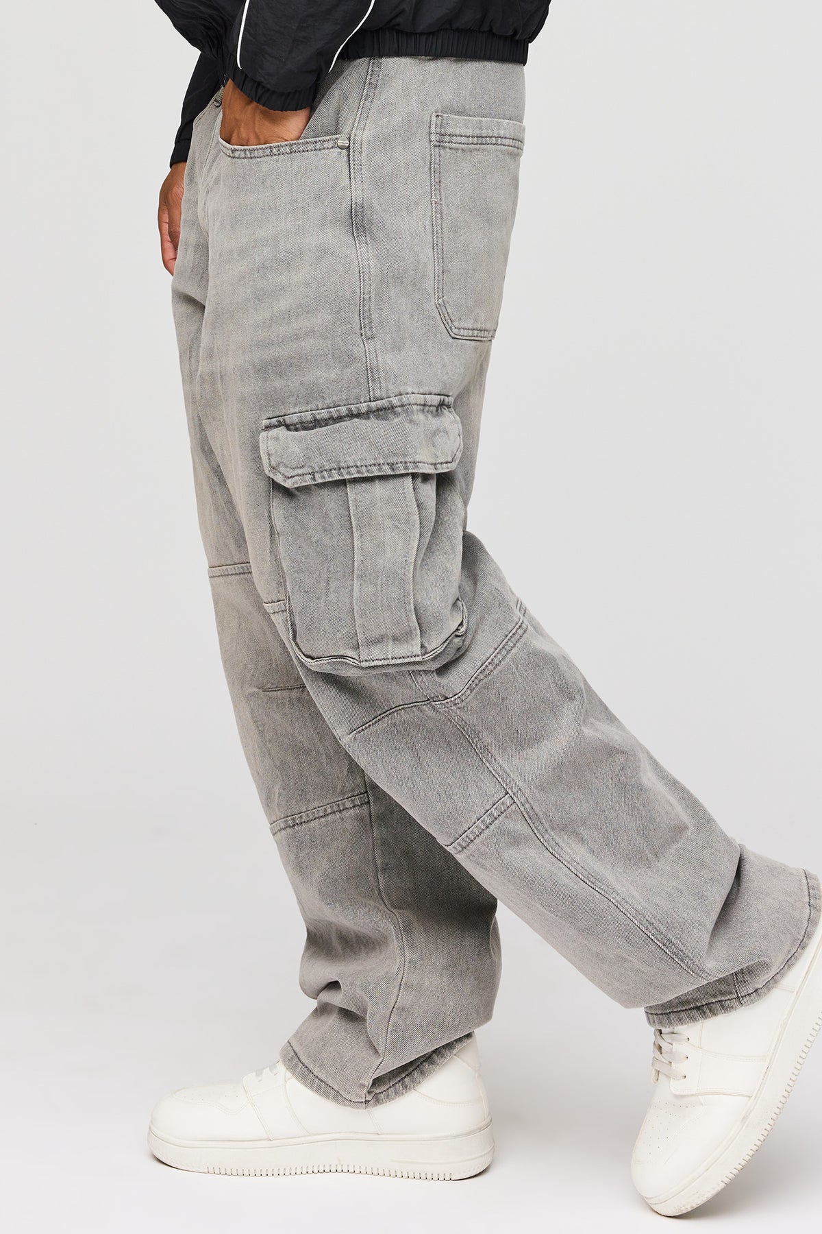 Alt View 4. Baggy Cargo Jean - Dark Grey