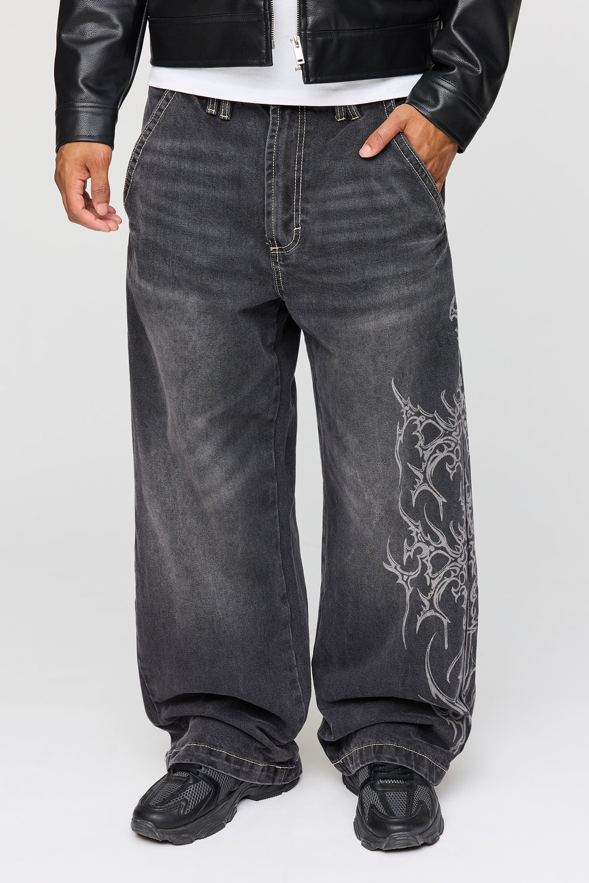 Sword Graphic Baggy Jean - Black