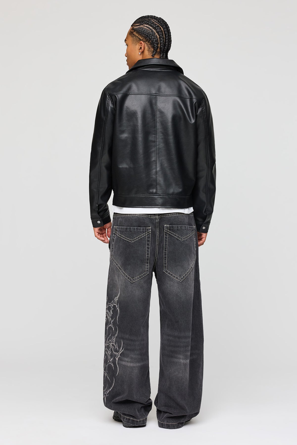 Alt View 3. Sword Graphic Baggy Jean - Black