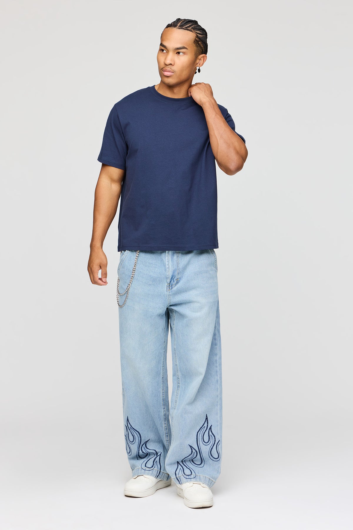 Alt View 2. Flame Graphic Baggy Jean with Chain - Light Denim Blue