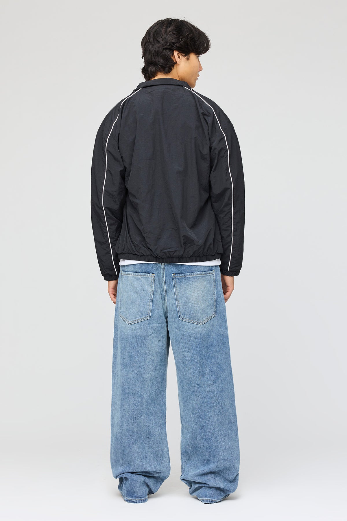 Alt View 3. Stretch Baggy Jean - Sky Blue