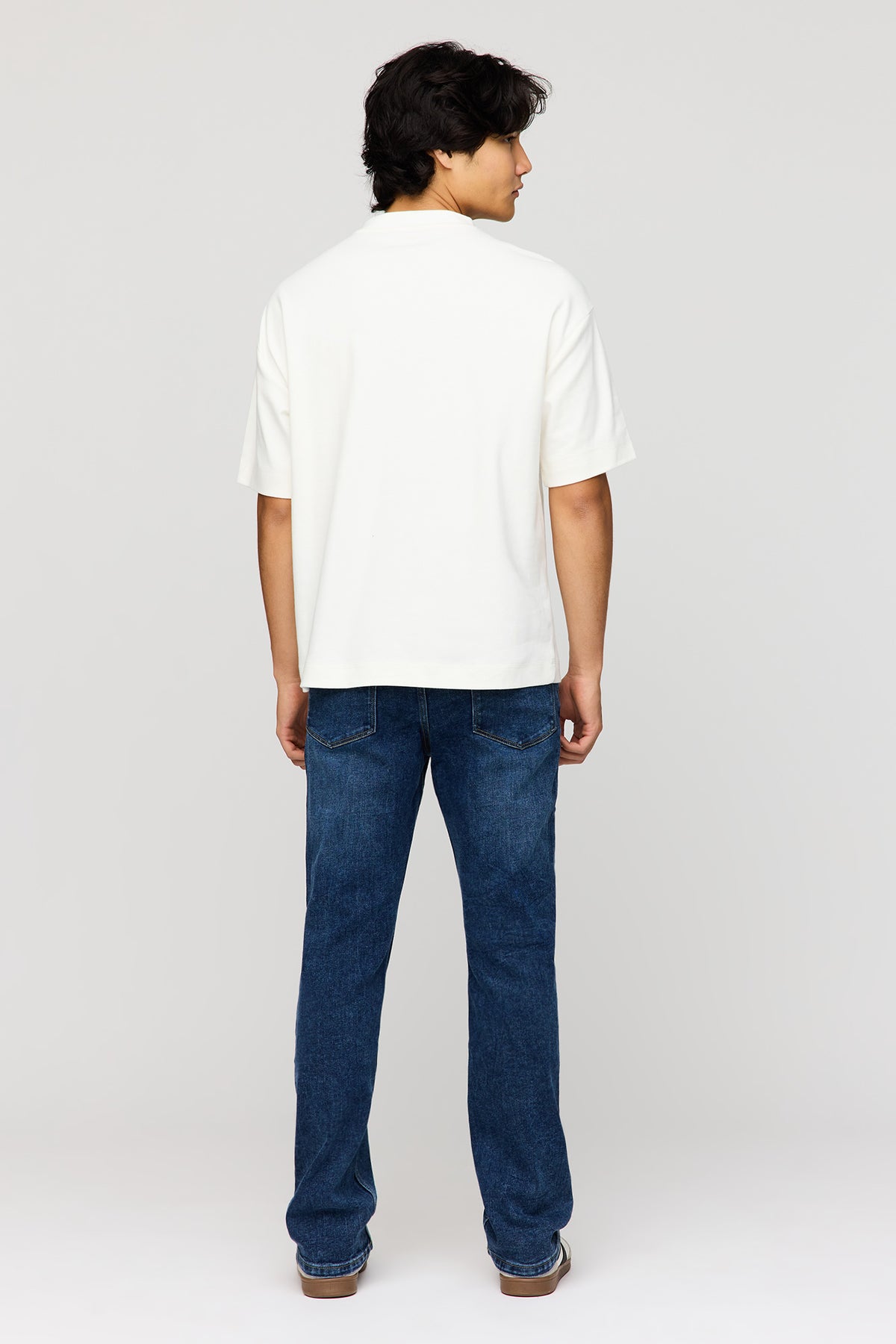 Alt View 3. Stretch Straight Jean - Medium Blue